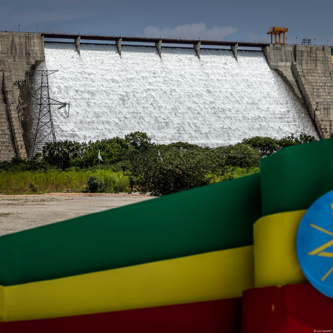 በኢትዮጵያ የኤሌክትሪክ አቅርቦትን ማሳደግ ወይስ ለጎረቤት ሀገራት መሸጥ? የቱ ይቀድማል?