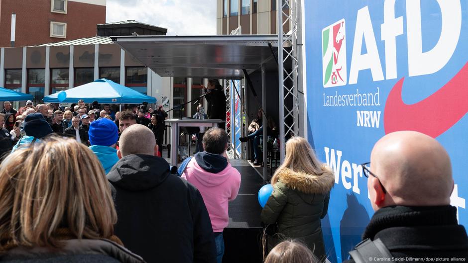 Wybory samorządowe w Nadrenii–Północnej Westfalii: teorie spiskowe wokół śmierci kandydatów