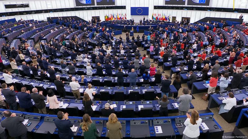 Rosyjskie drony nad Polską. UE: „Pełna solidarność”. Owacja na stojąco w Parlamencie Europejskim