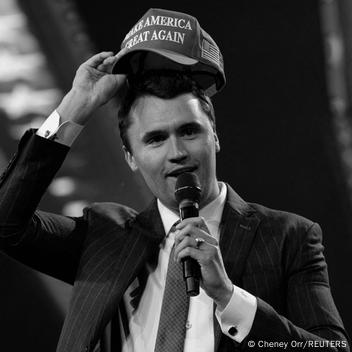 Trump destekçisi Charlie Kirk silahlı saldırıda öldürüldü – DW – 11.09.2025