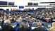 Miembros del Parlamento Europeo votan en Estrasburgo. Miembros del Parlamento Europeo votan en Estrasburgo.
