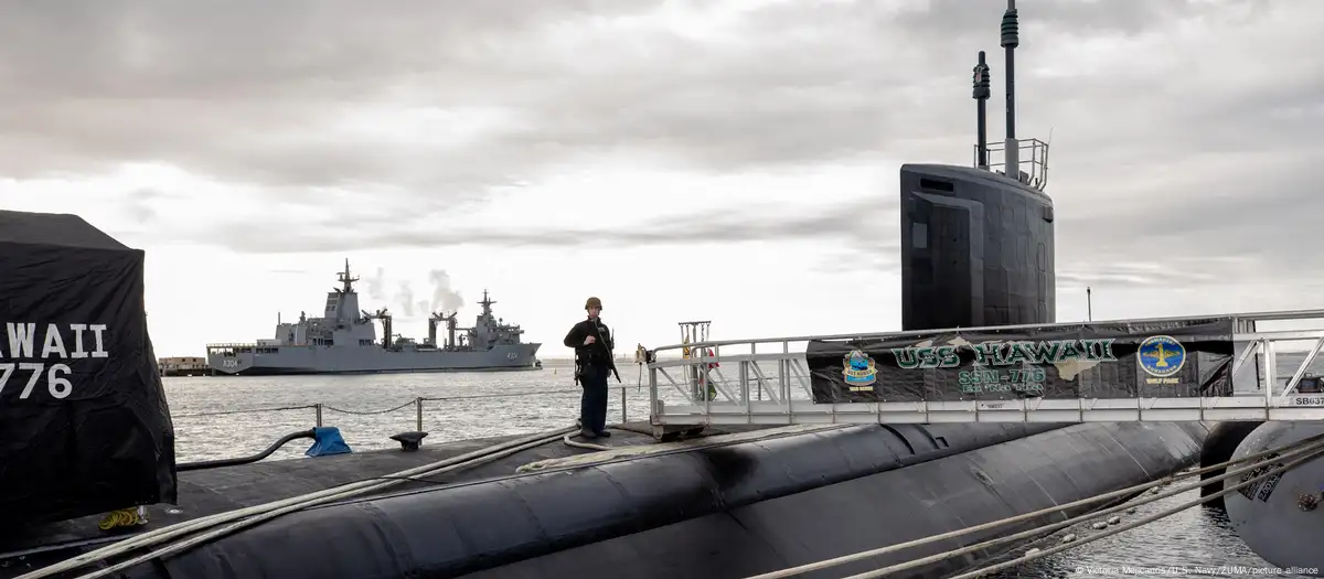 El submarino estadounidense USS Hawaii, de la clase Virginia, atracado en el puerto australiano de Stirling en una imagen de archivo.