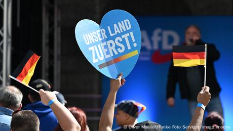 H ακροδεξιά AfD σταθερά πρώτο κόμμα