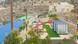Parque de juegos infantiles. Parque de juegos infantiles.