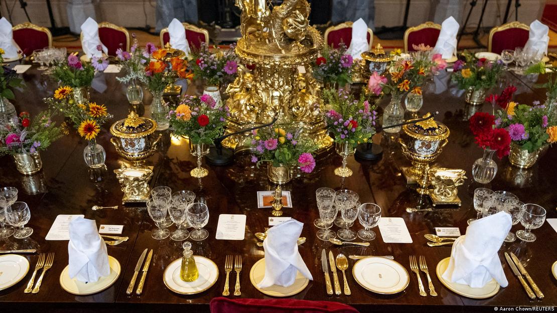 Großbritannien Windsor 2025 | Banketttisch in der St. George's Hall vor dem Staatsbankett