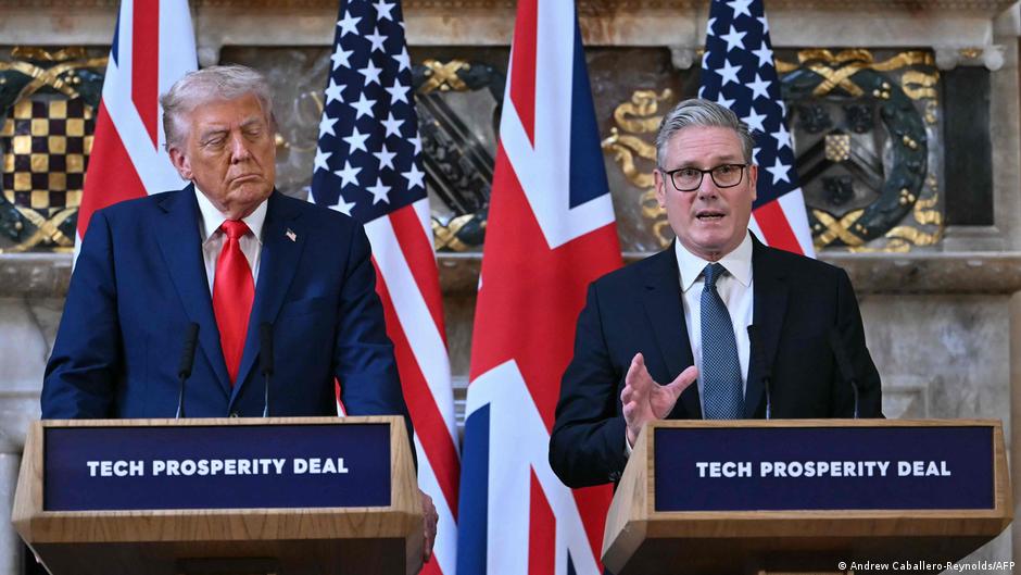 Стармер і Трамп обговорили шляхи завершення війни в Україні – DW – 21.12.2025