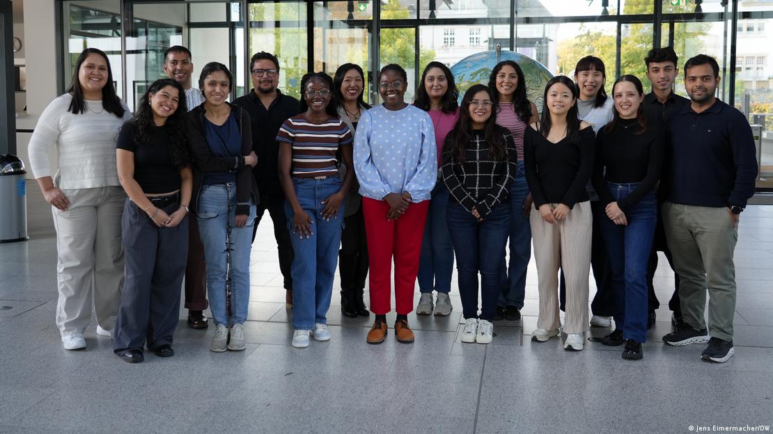 IMS and MFJI: New students welcomed in Bonn