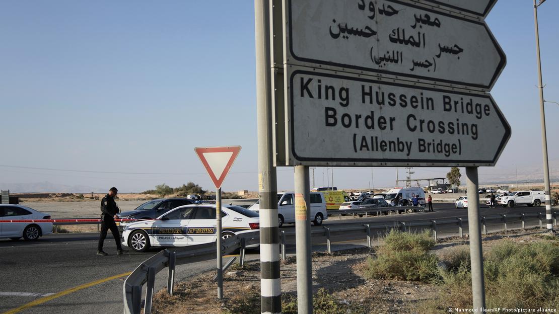 Batı Şeria ile Ürdün arasındaki El-Karama (Allenby) sınır kapısı 