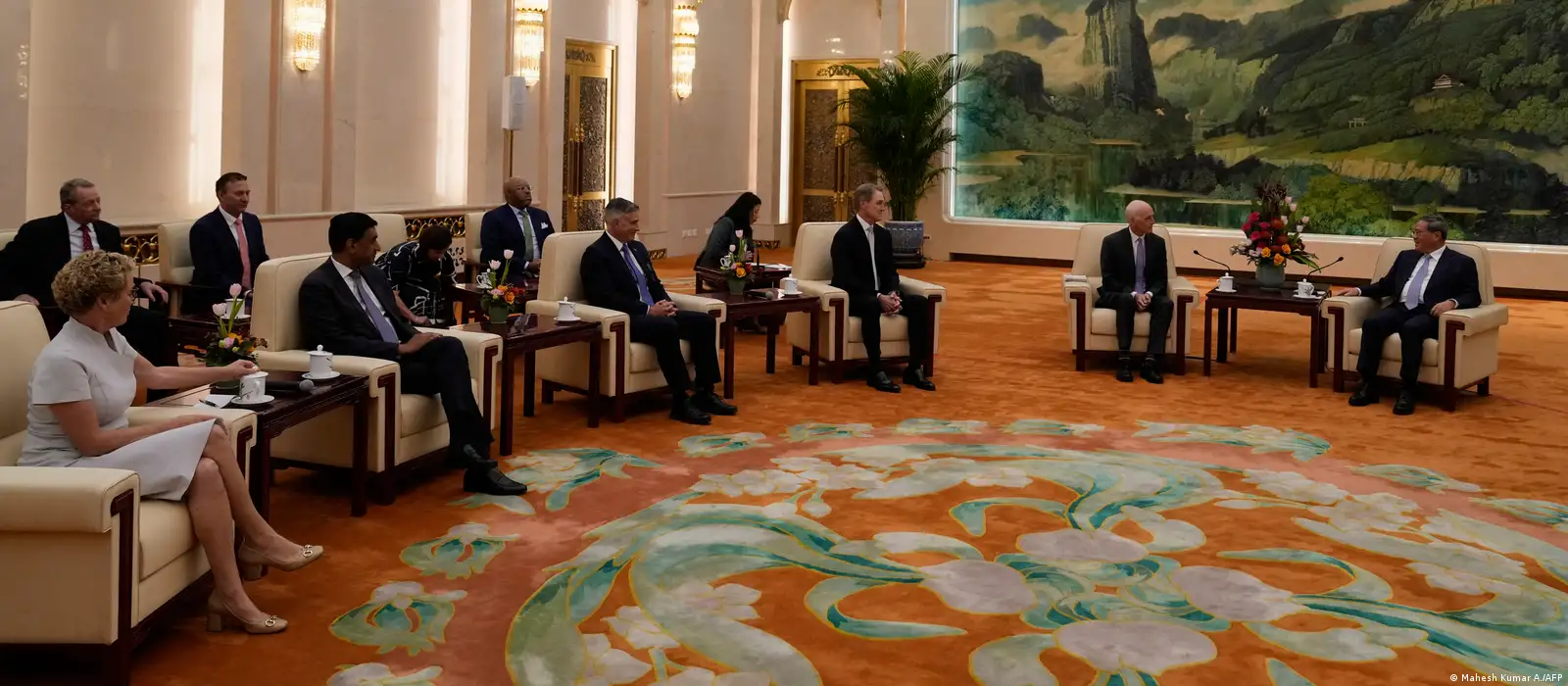 时隔六年：美众议员代表团访华呼吁重启军事对话