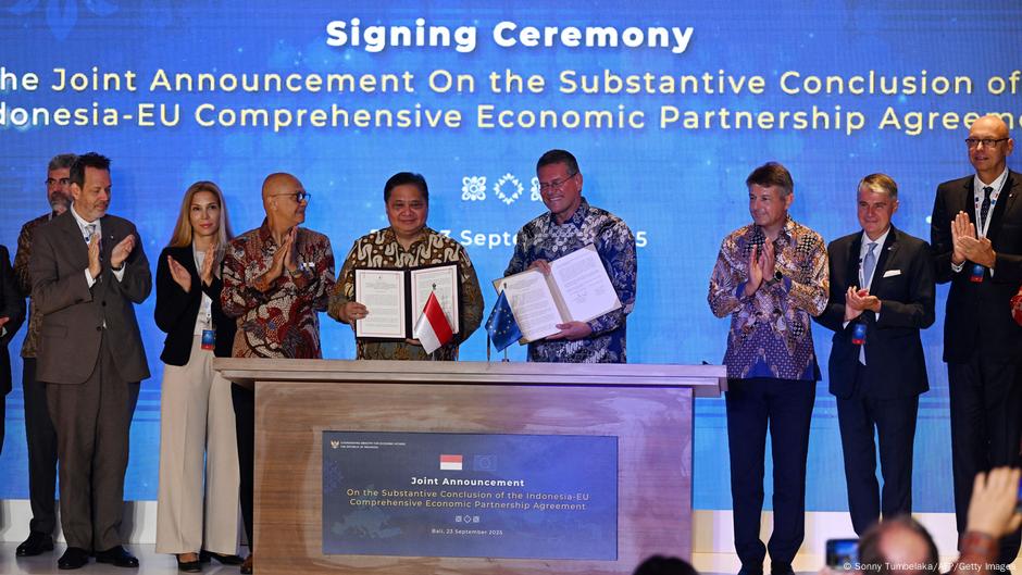 EU, Indonesia agree on free trade deal  DW  09/23/2025
