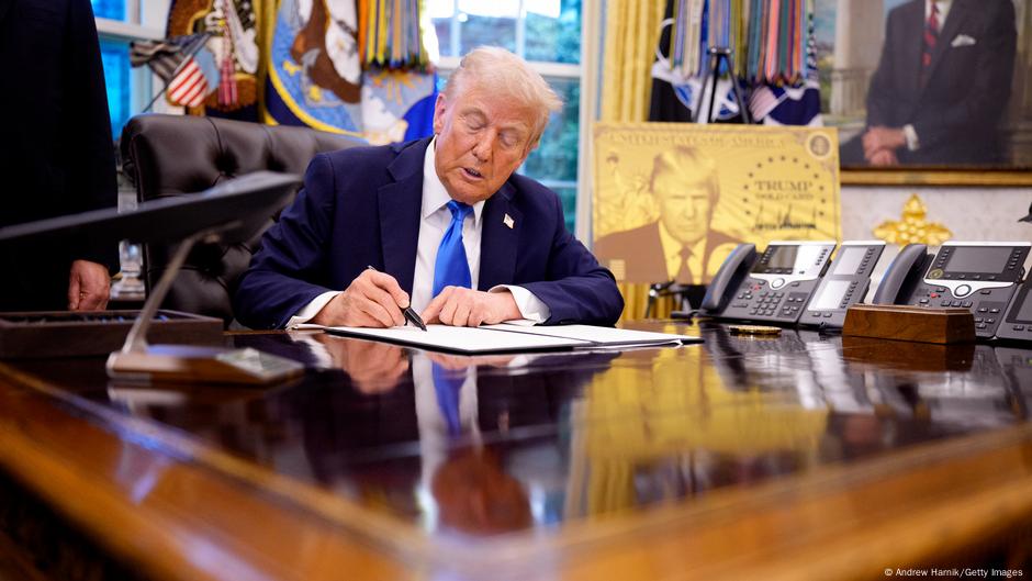 How Trump's H-1B visa plan may hit US economy DW 09/23/2025