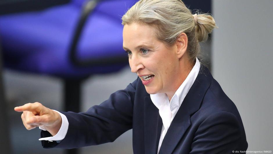 Alis Vajdel, šefica AfD-a, u napadačkom modusu