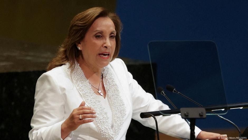 Acusan a prensa de Perú por violencia verbal contra Boluarte