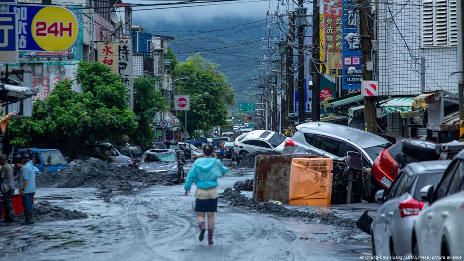 Tropical Storm Ragasa leaves trail of death and destruction DW 09/25/2025