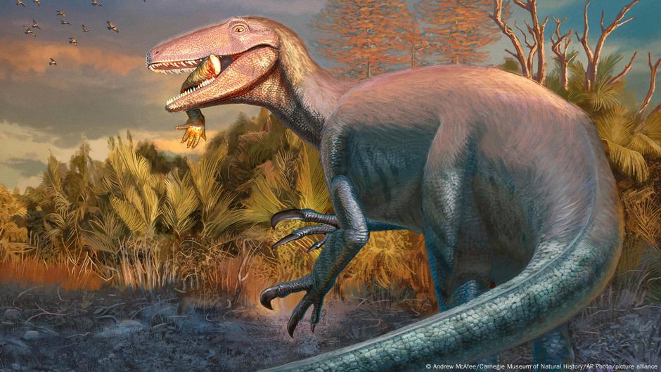 Hallan un dinosaurio con el hueso de un cocodrilo en la boca