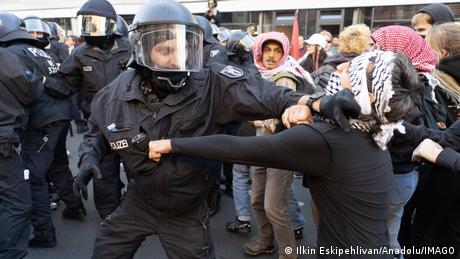 ΟΗΕ: Υπέρμετρη αστυνομική βία σε πορείες για την Παλαιστίνη - εικόνα 1