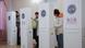 Un grupo de moldavos vota en las elecciones. Un grupo de moldavos vota en las elecciones.
