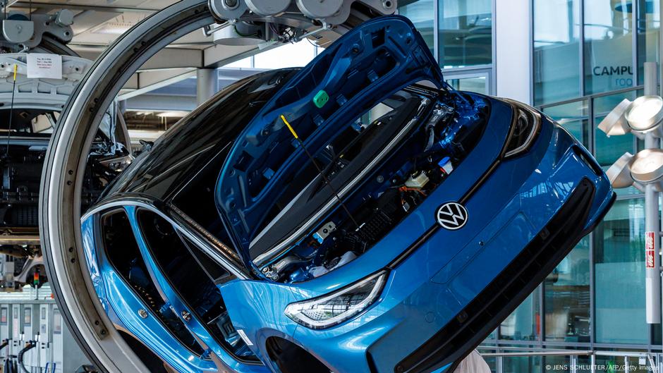 Are Volkswagen's EVs made with African conflict minerals?  DW  10/01/2025