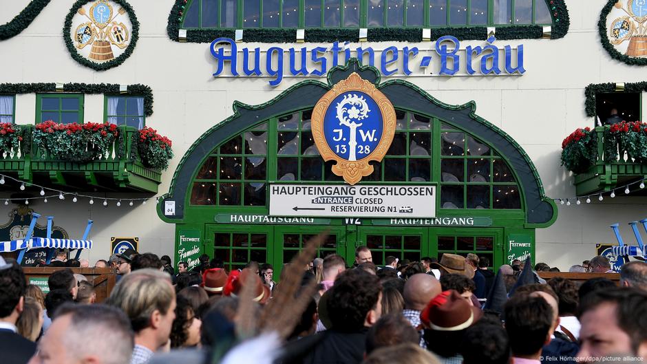 Naredba policije: Oktoberfest je zatvoren, najmanje do 17 časova