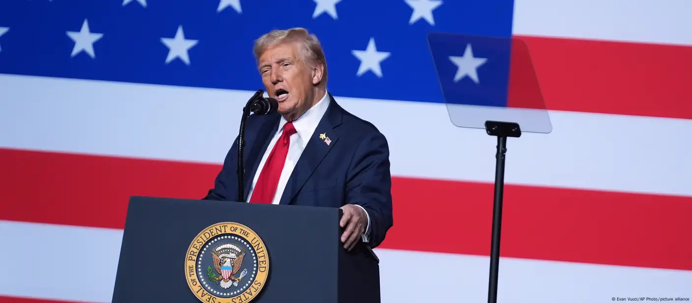 Donald Trump discursa para generais em Quantico, na Virgínia