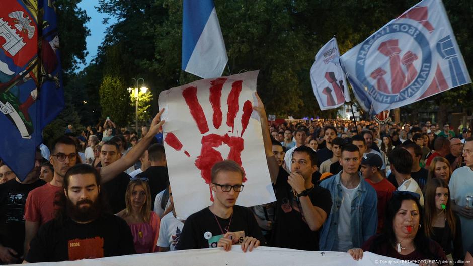 Të rinjtë sot në Serbi nuk janë kopje e 5 tetorit