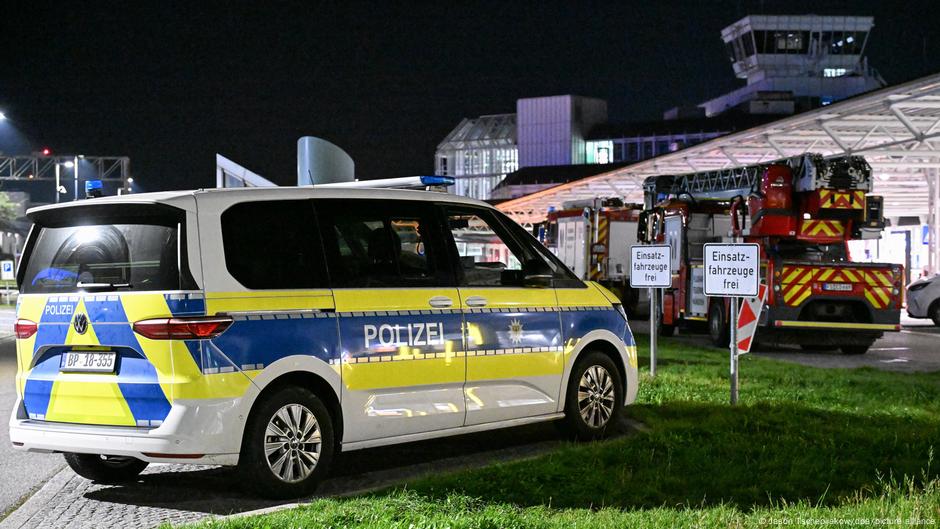 Germany: Drone sightings disrupt Munich airport  DW  10/03/2025
