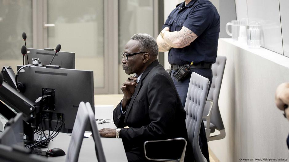 Darfur militia leader convicted by ICC for war crimes – DW – 10/06/2025