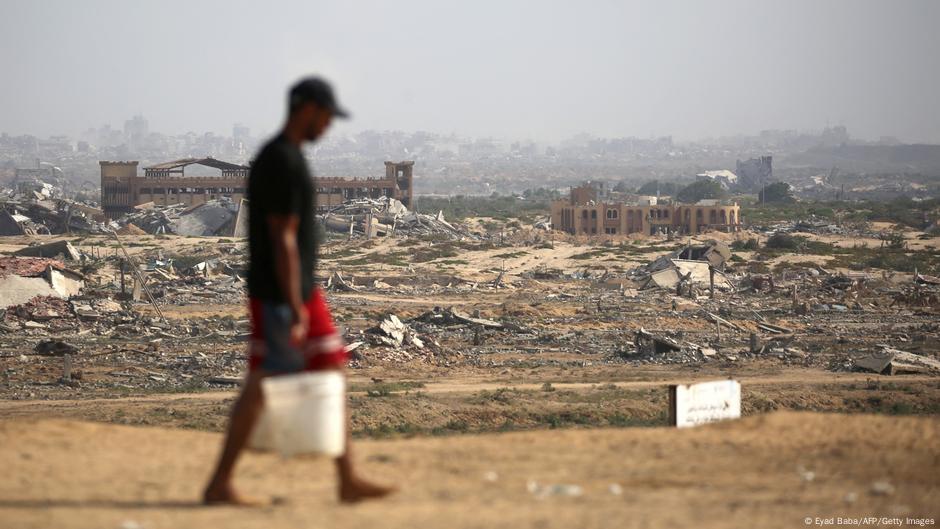 Middle East: Gaza strikes reported ahead of Egypt talks - DW
