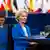 La presidenta de la Comisión Europea, Ursula von der Leyen, en una sesión plenaria.