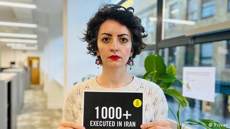 تصویری از رها بحرینی، حقوقدان و مسئول تطبیق داده‌های سند راهنمای عدالت انتقالی با حقوق بین‌الملل