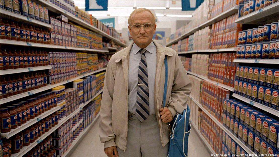 Robin Williams interpretou um técnico de laboratório fotográfico taciturno em "One Hour Photo", um filme de 2002 que explorou os limites entre obsessão e solidão.