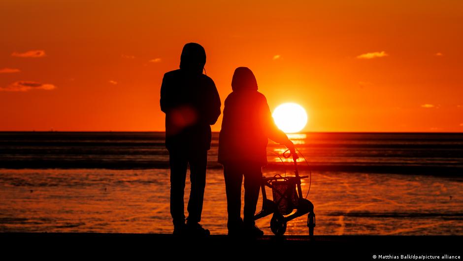 Weltweite Lebenserwartung: Menschen werden wieder älter