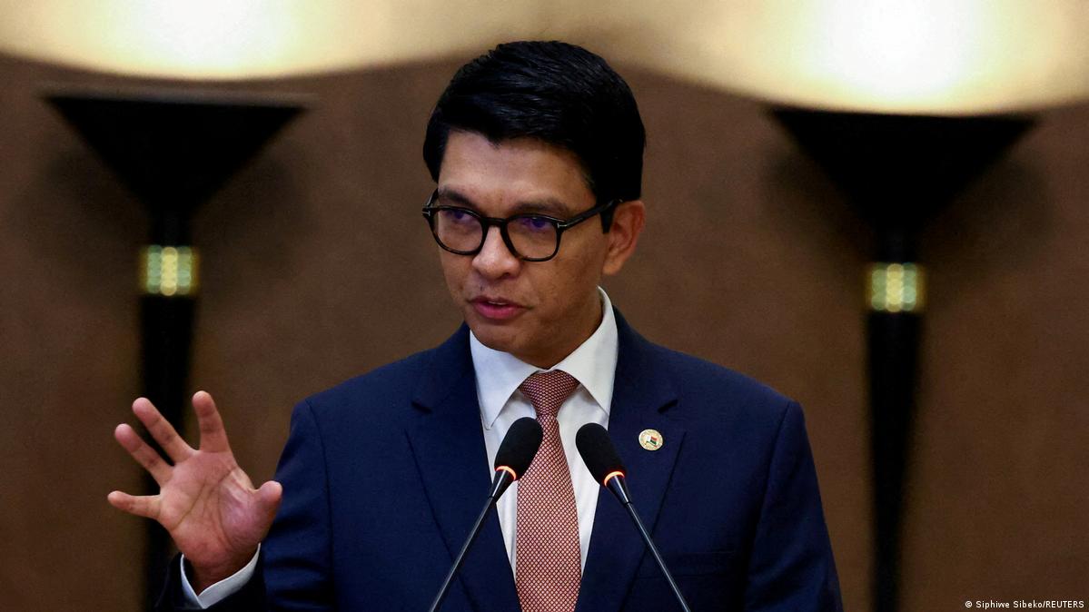 Madagascar revoca la nacionalidad del presidente derrocado