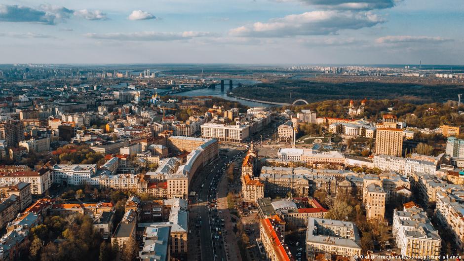 Військові адміністрації в Україні як загроза місцевому самоврядуванню?