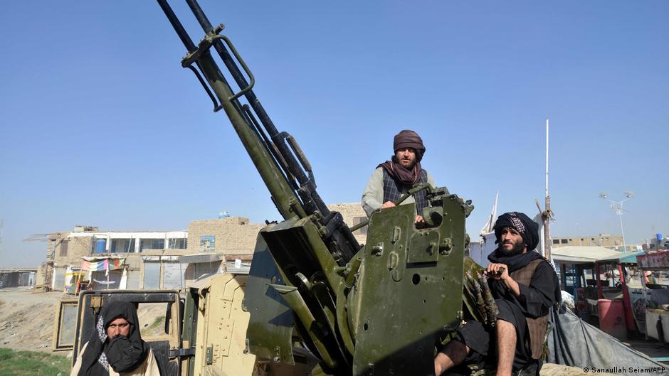 Afghan Taliban see popularity boost over Pakistan clashes  DW  12/04/2025