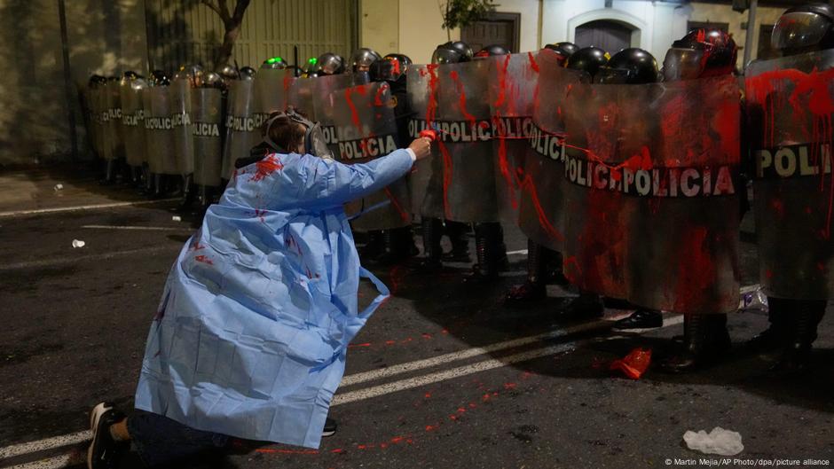 Un muerto y más de 100 heridos en protesta en – El reportero andino