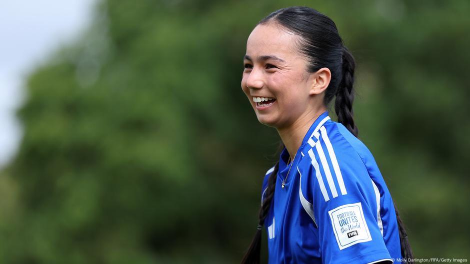 Football: Afghanistan women take big step toward recognition DW 10/17/2025
