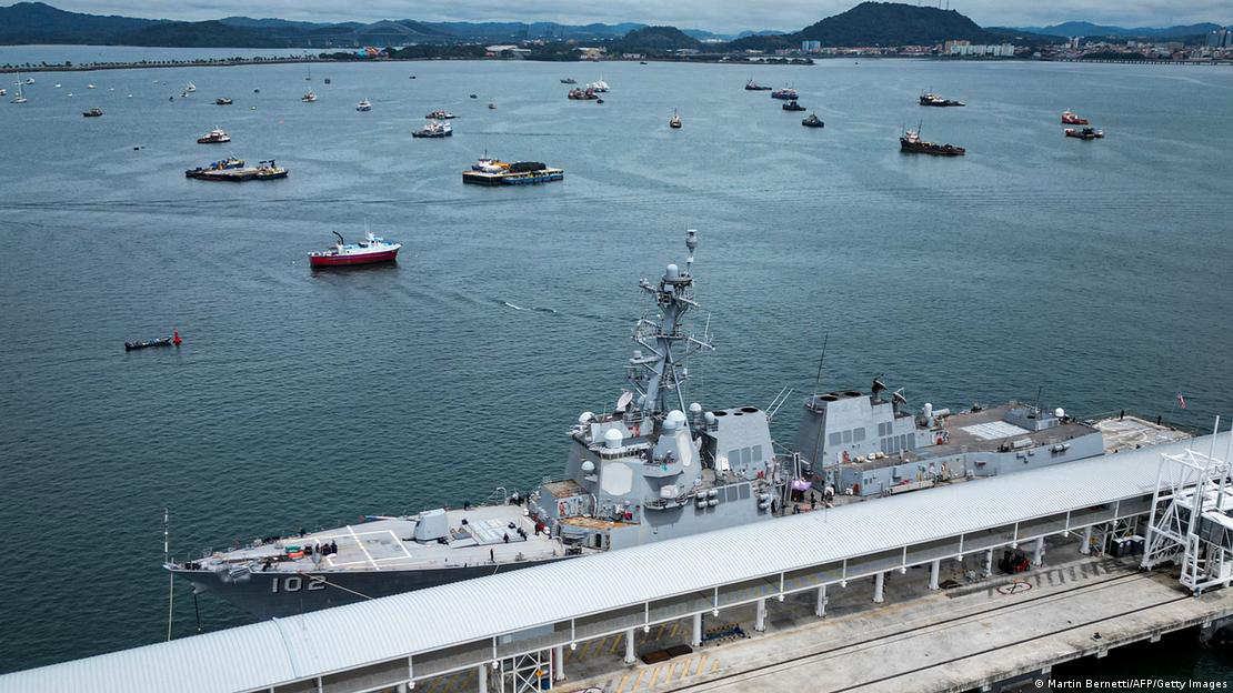 Barcos en el puerto de la Ciudad de Panamá.
