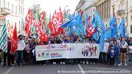 Ιταλία: Απεργία για τον "αλλόκοτο και άδικο προϋπολογισμό"