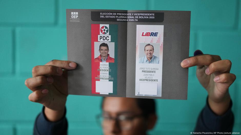 Bolivia ushers in new political era with presidential vote DW 10/19/2025
