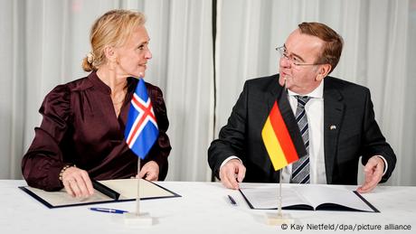 Bundesverteidigungsminister Boris Pistorius und Islands Außenministerin Þorgerður Gunnarsdóttir vereinbaren eine engere militärische Zusammenarbeit.