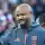 Vincent Kompany lächelt - beim Bundesligaspiel des FC Bayern gegen Borussia Dortmund