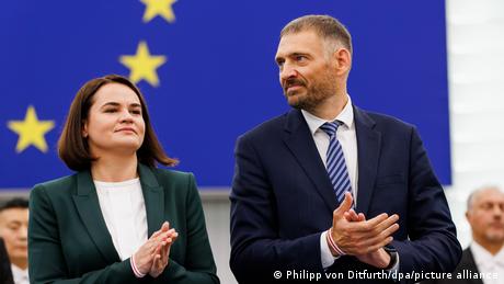 Wie der Konflikt der Tichanowskis die belarussische Opposition prägt