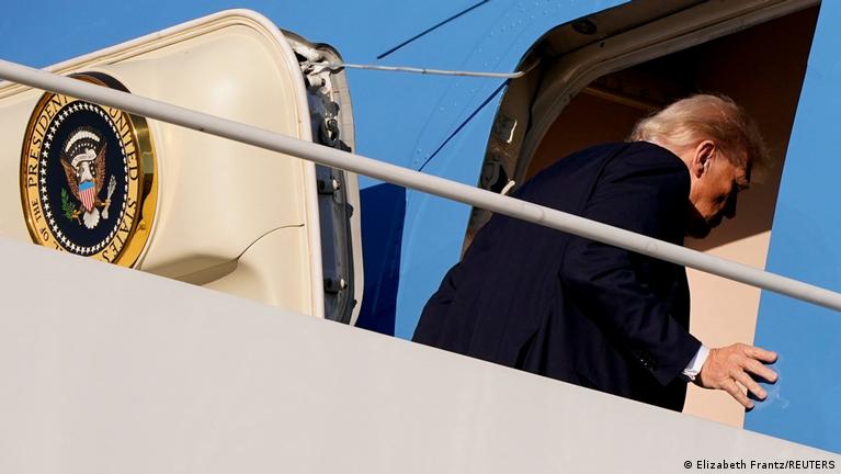 Trump travels to Asia amid government shutdown