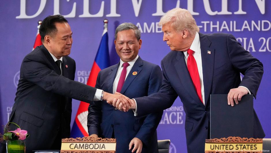 特朗普见证泰柬停火协议签署 – 德国之声 – 2025 年 10 月 26 日