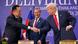 Presiden AS Donald Trump (kanan) berjabat tangan dengan Perdana Menteri Thailand Anutin Charnvirakul (kiri), di tengah berdiri Perdana Menteri Kamboja Hun Manet Presiden AS Donald Trump (kanan) berjabat tangan dengan Perdana Menteri Thailand Anutin Charnvirakul (kiri), di tengah berdiri Perdana Menteri Kamboja Hun Manet