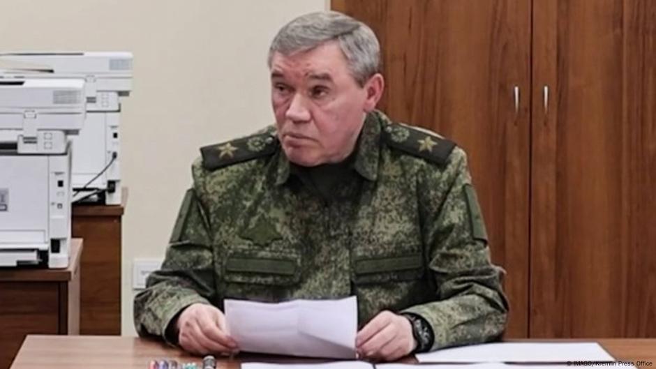 Načelnik Generalštaba Valerij Gerasimov podnosi izveštaj o novoj raketi