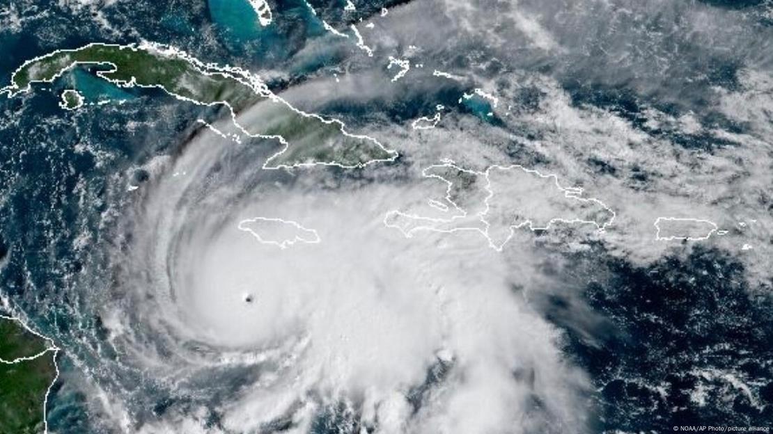 Imagem de satélite do furacão Melissa sobre o Caribe Imagem de satélite do furacão Melissa sobre o Caribe