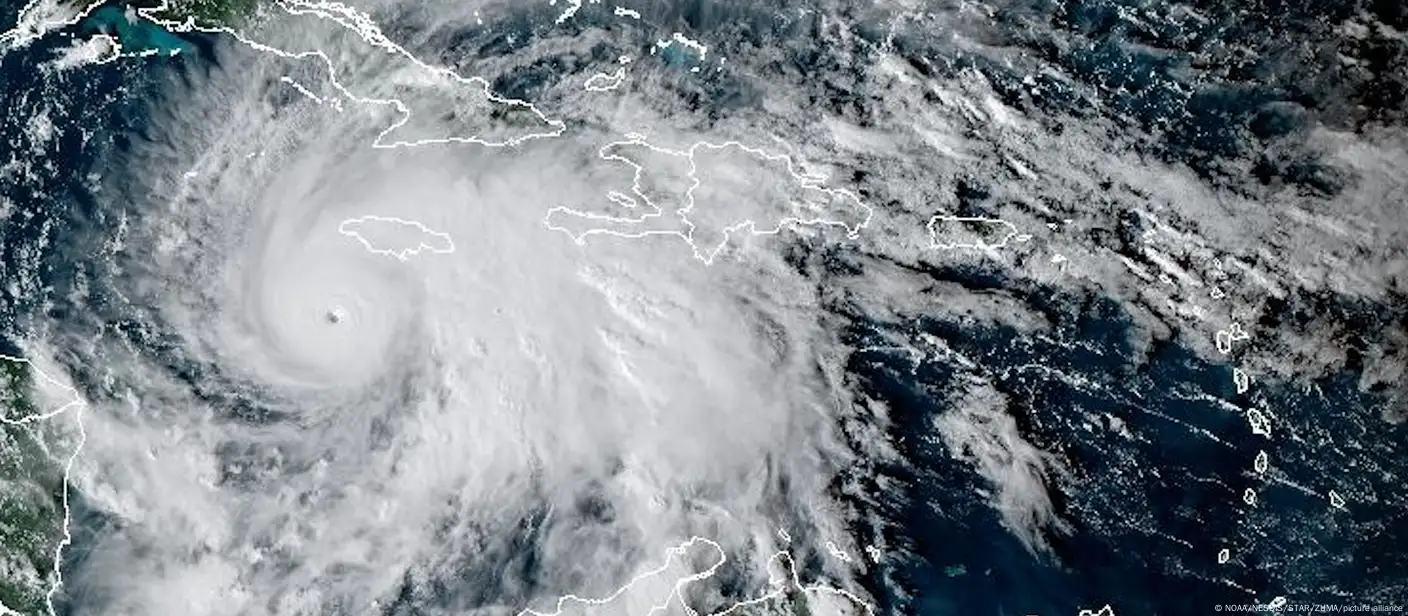 Huracán Melissa podría afectar a 1,5 millones de personas – DW – 28/10/2025