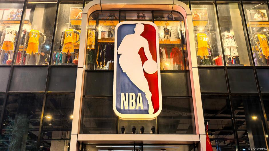 Glavna prodavnica NBA lige u Pekingu je još jedan znak da se liga vraća na istaknuto mesto na velikom tržištu